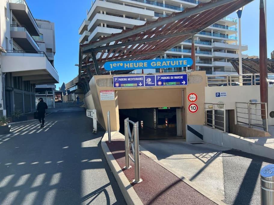 Le Carrousel - Apt Vue Mer - Plage A 10 M - Clim - Wifi Canet-en-Roussillon Kültér fotó