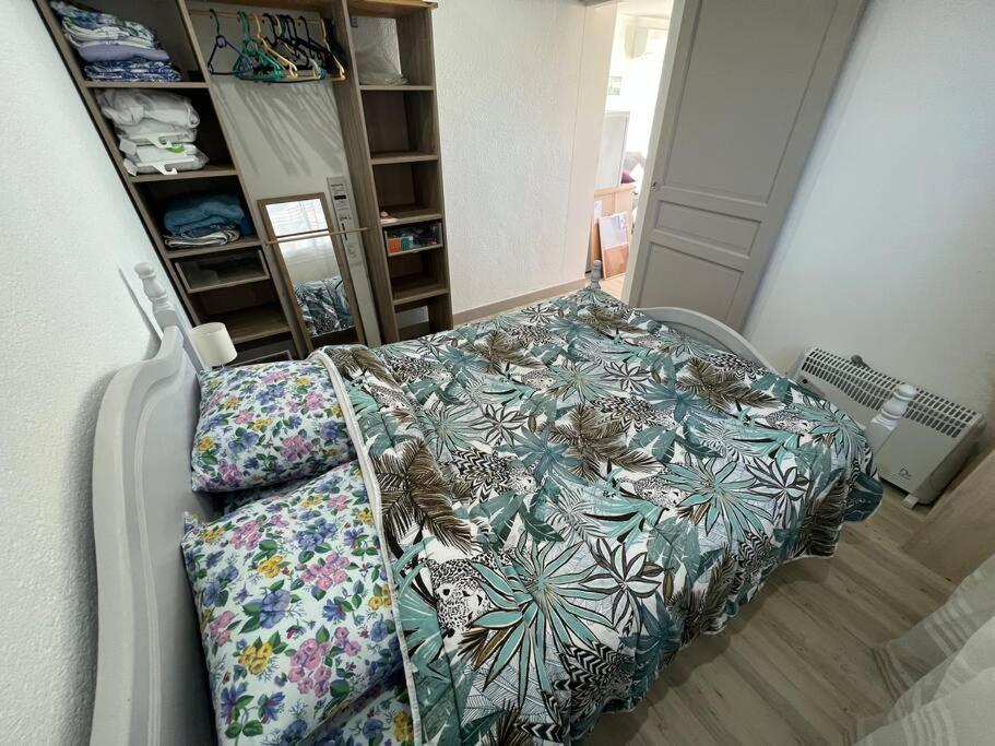Le Carrousel - Apt Vue Mer - Plage A 10 M - Clim - Wifi Canet-en-Roussillon Kültér fotó